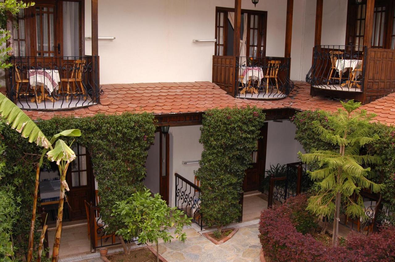 Hotel Villa Daffodil Fethiye Exteriör bild