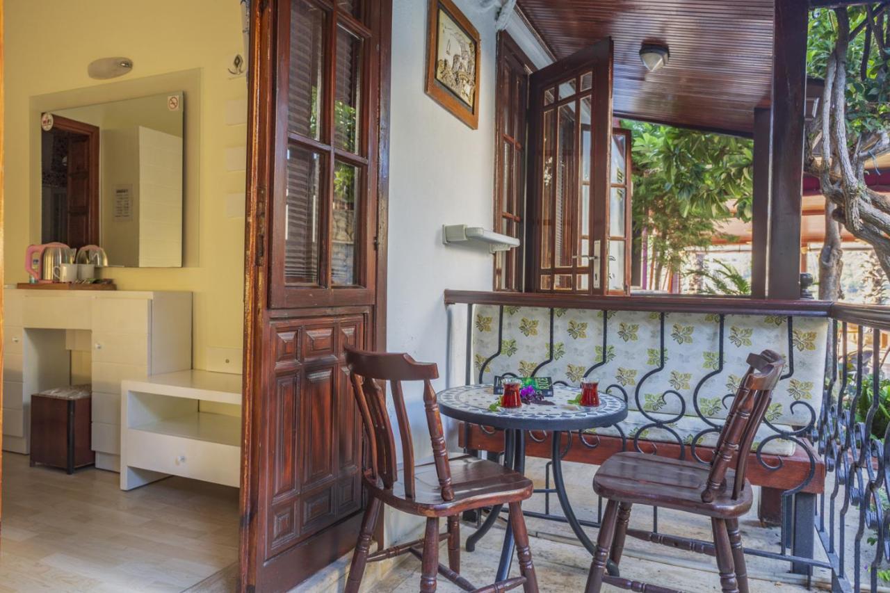 Hotel Villa Daffodil Fethiye Exteriör bild